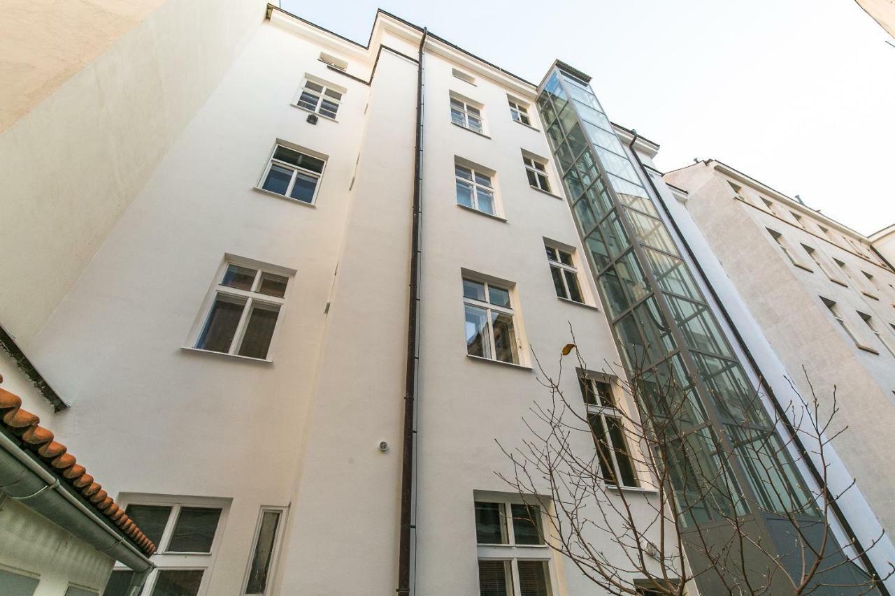 Attic Apartment By Wenceslas Square Praga Esterno foto